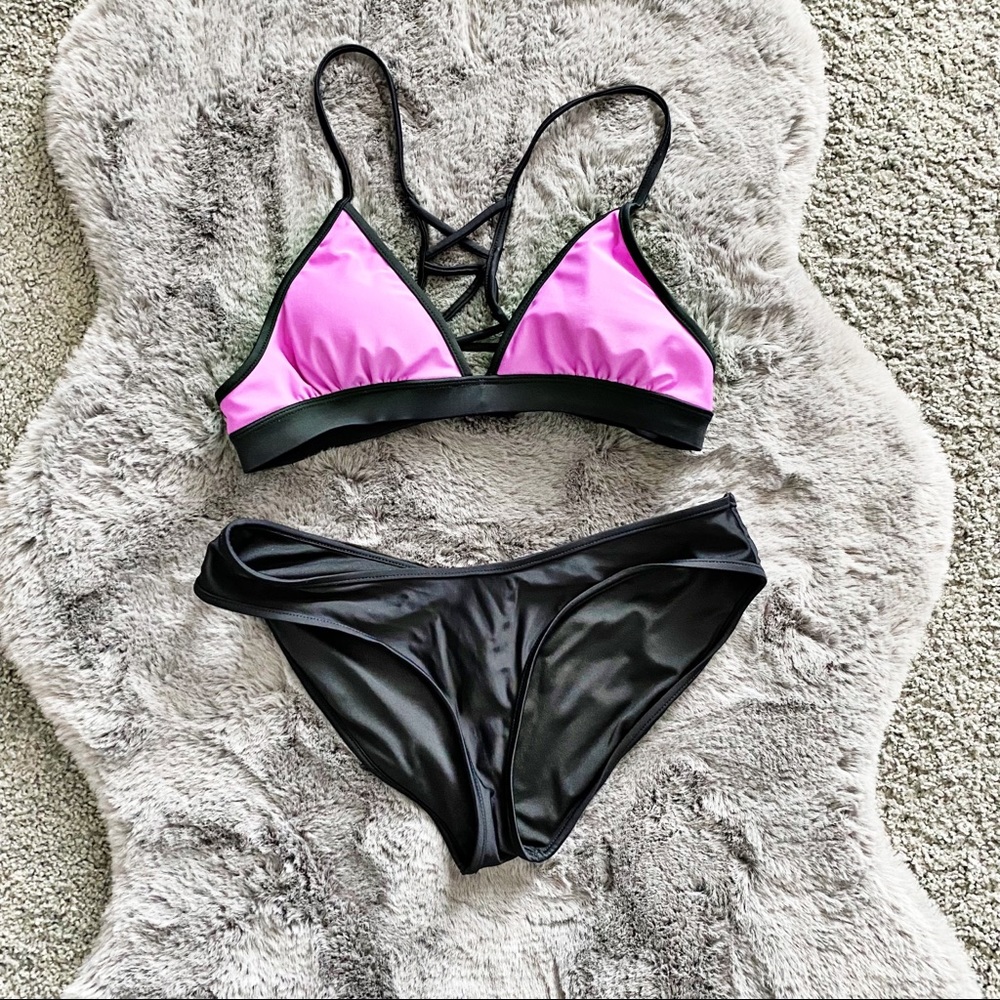 Fabletics Color Block Pink and Black Bikini Women’s Size XS